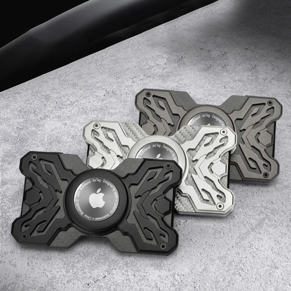CarbonShield Minimalist AirTag Wallet - Moderno Collections
