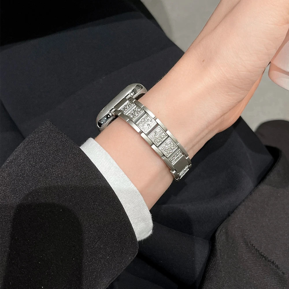 EleganteSync Chic Apple Watch Band for Women - Moderno Collections